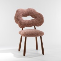 <a href="https://www.galeriegosserez.com/artistes/donnersberg-emma.html">Emma Donnersberg</a> - Cloud Chair Cirrus - Noyer/Ella